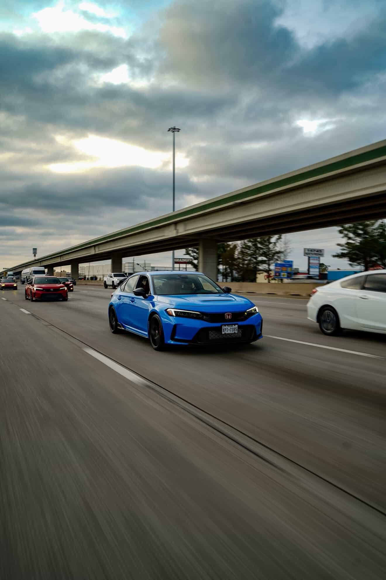 Type R David — Honda Civic Type R FL5 on highway